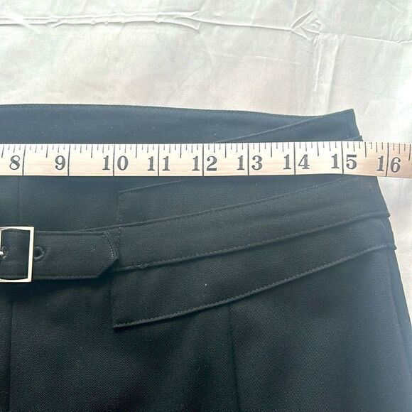 Express Women’s Size 6 21” Length Black Pencil Skirt with Buckle - Picture 3 of 9
